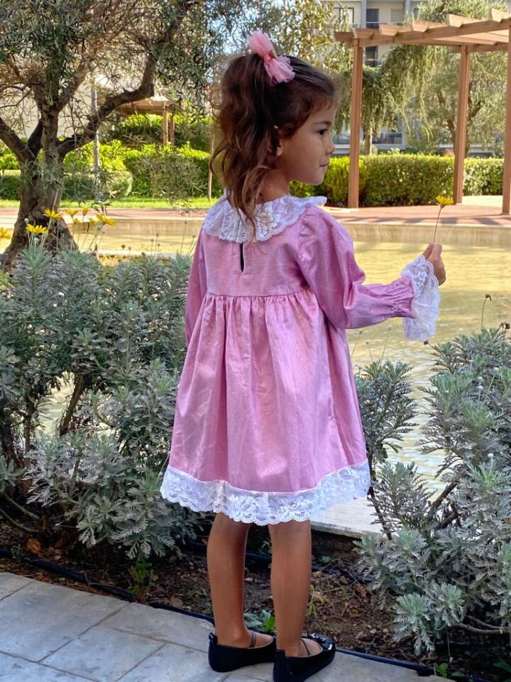 Pembe Kız Çocuk Kadife Elbise