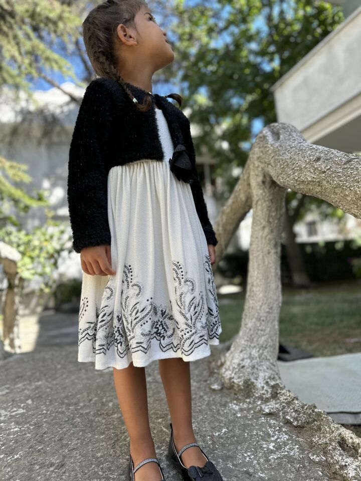 Simli Beyaz Kız Çocuk Elbise Siyah Peluş Ceket Takım