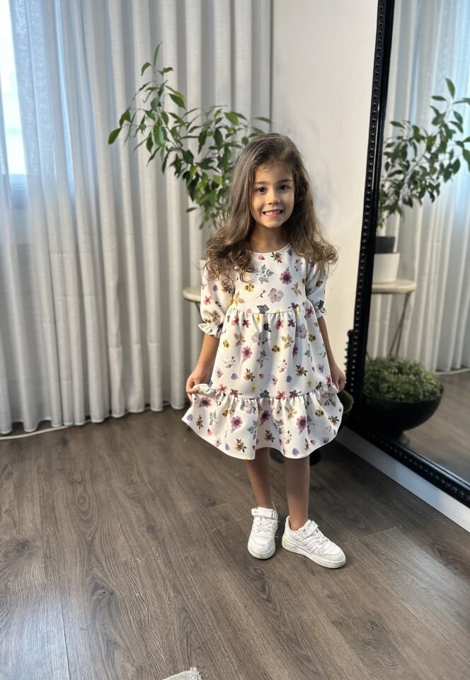 Çiçek Desenli Kız Çocuk Örme Elbise