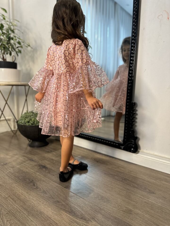 Pembe Pul Desenli Kız Çocuk Elbisesi